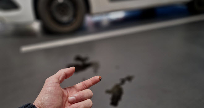 Jaguar Oil Pan Gasket Leak